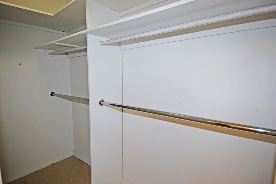 North Shore Towers Apt.