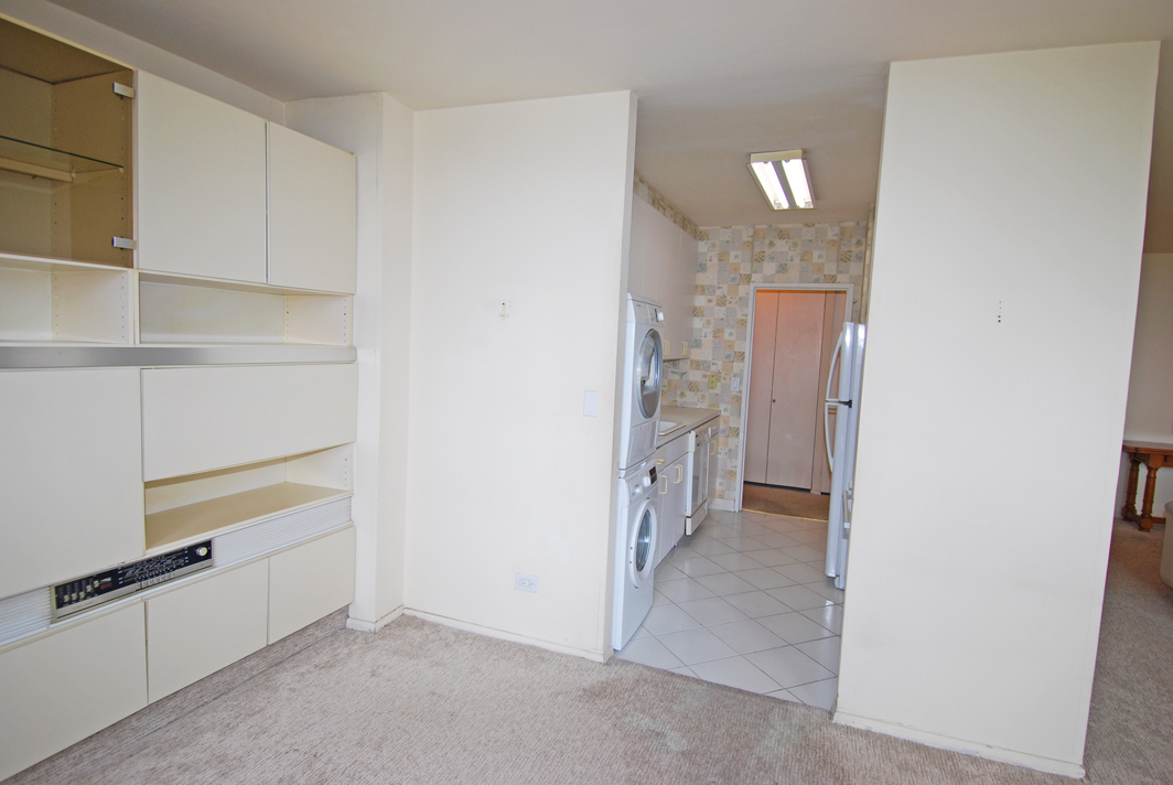 North Shore Towers Apt.