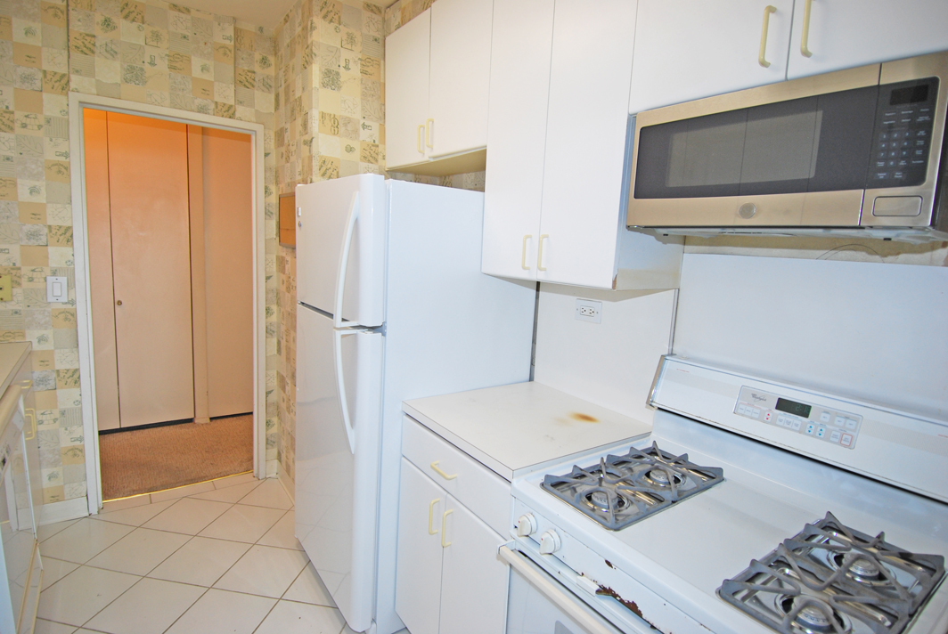 North Shore Towers Apt.