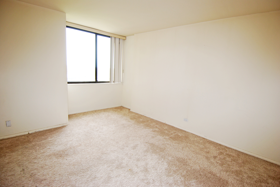 North Shore Towers Apt.