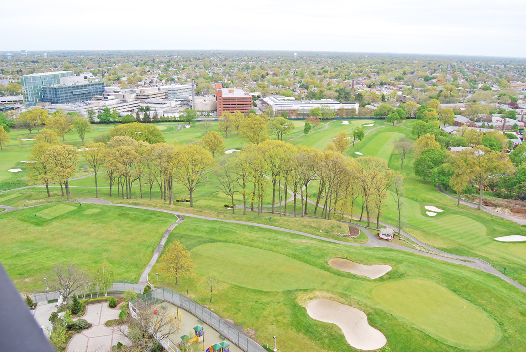 North Shore Towers Apt.