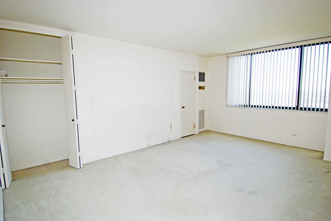 North Shore Towers Apt.