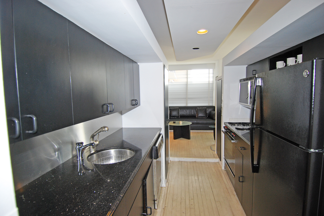 North Shore Towers Apt.