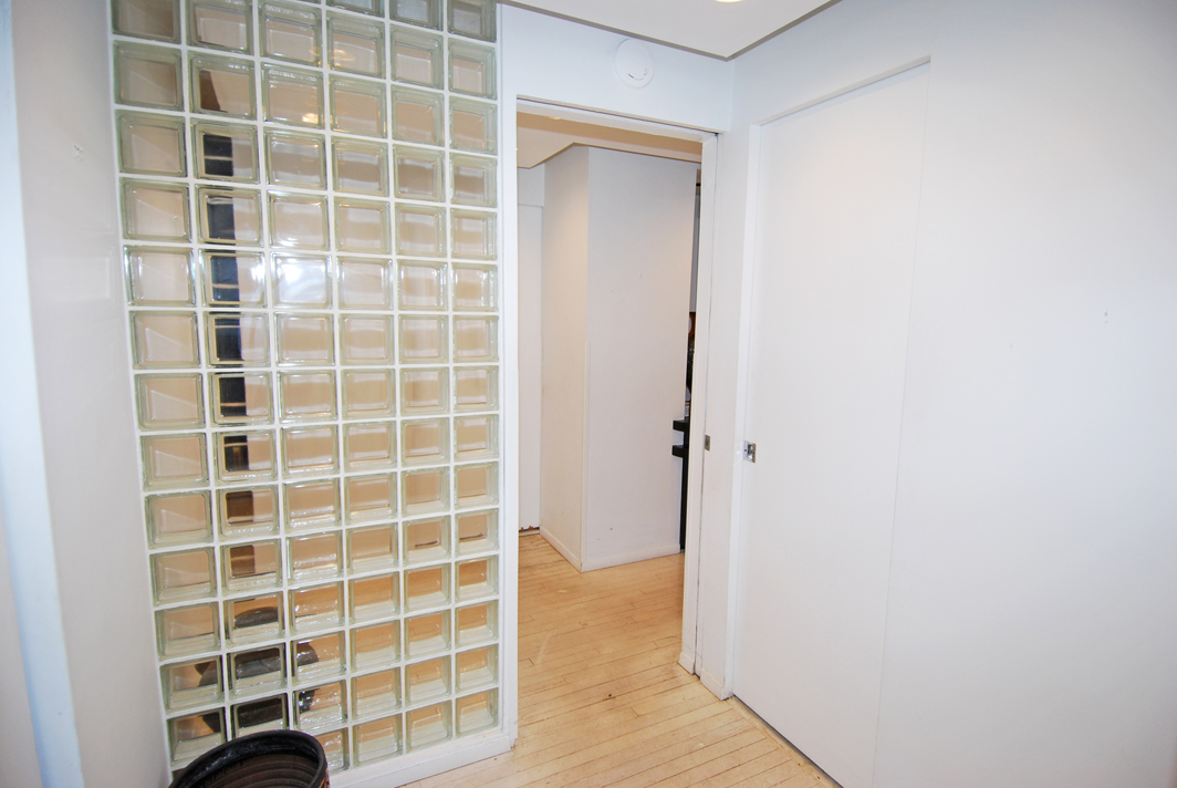 North Shore Towers Apt.