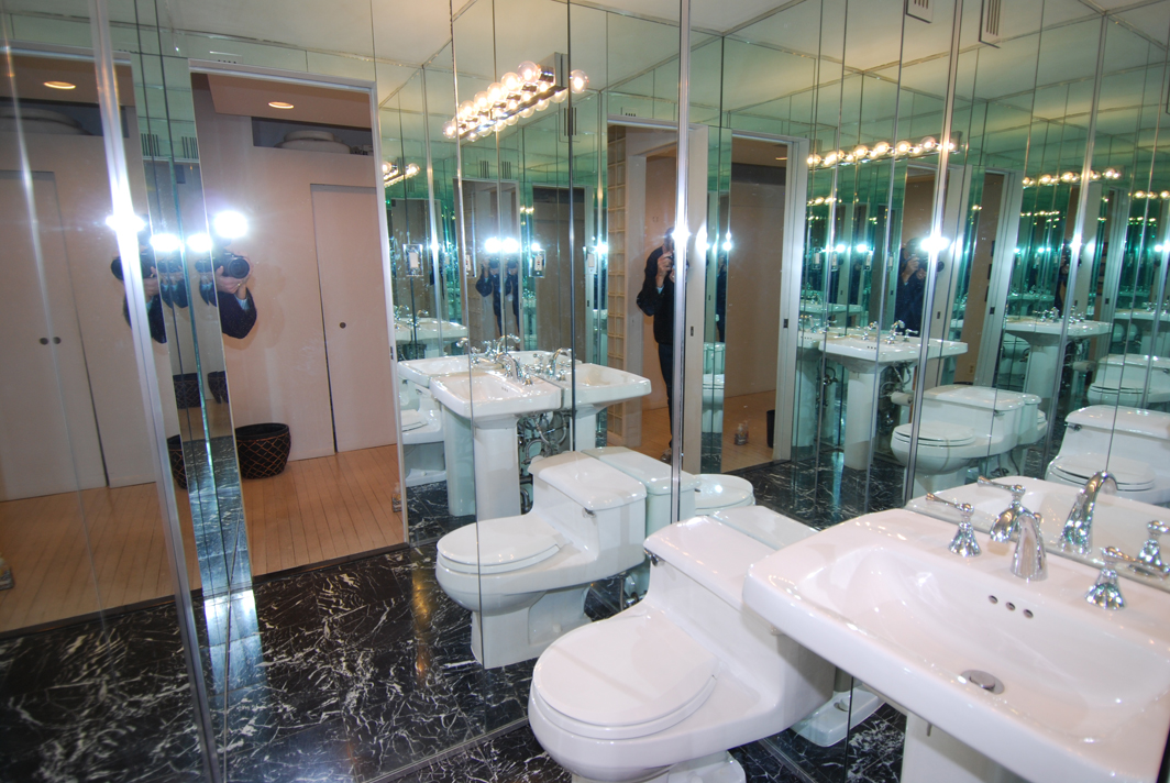 North Shore Towers Apt.