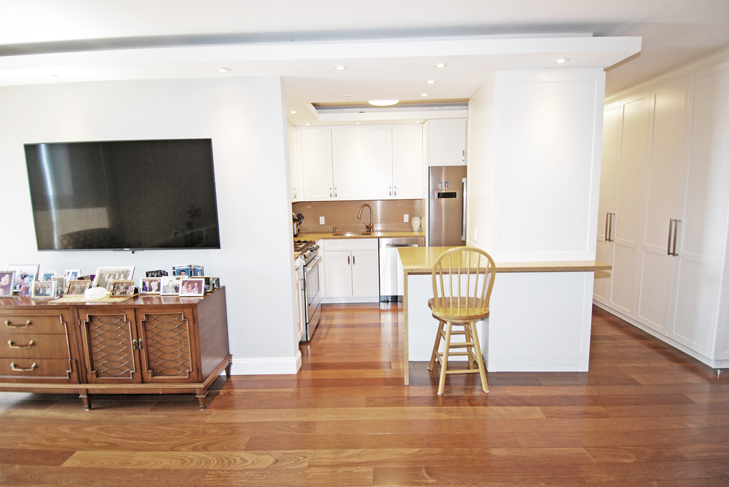 North Shore Towers Apt.