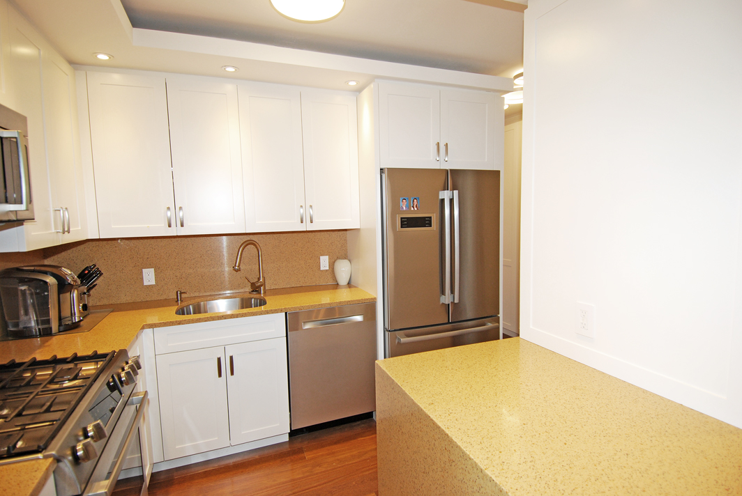 North Shore Towers Apt.