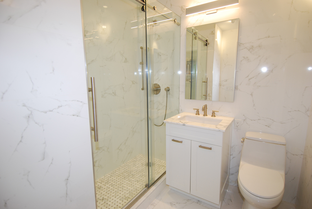 North Shore Towers Apt.