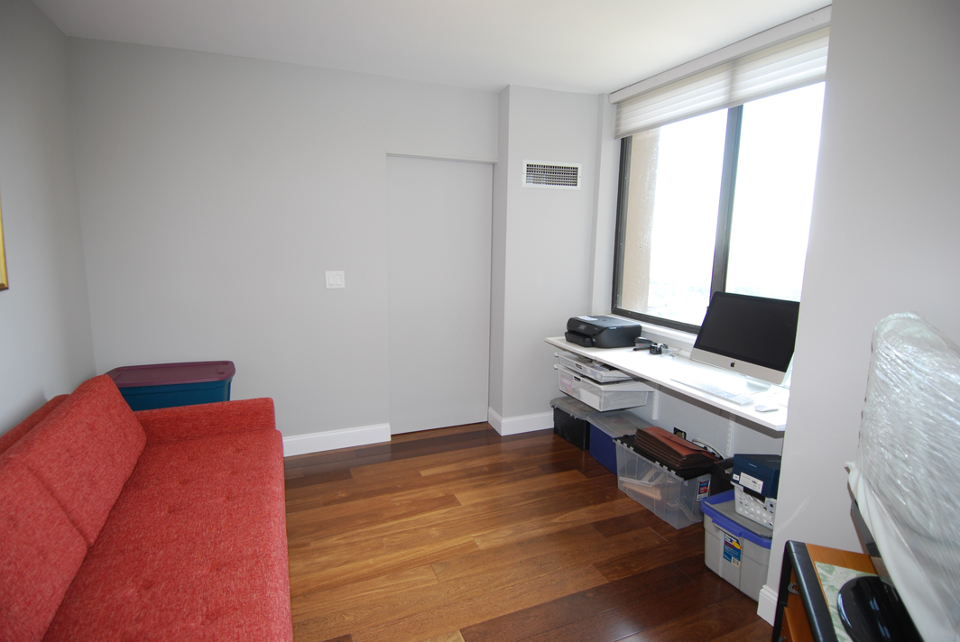 North Shore Towers Apt.