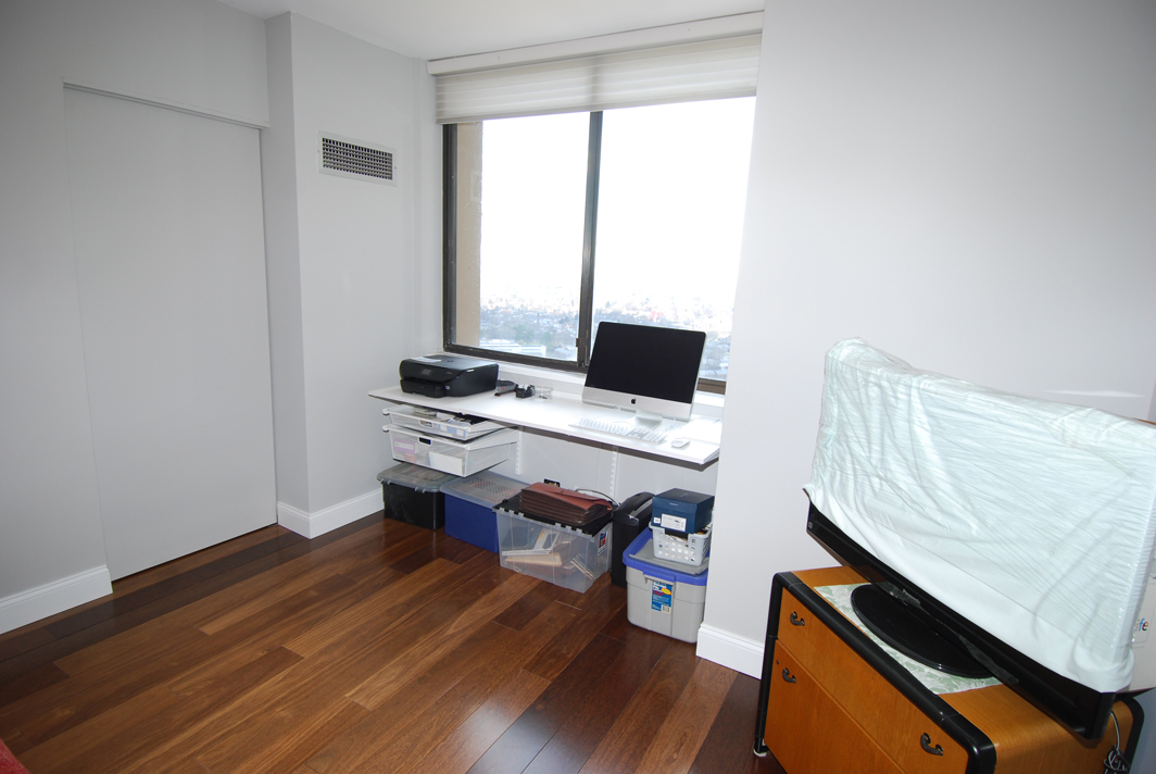 North Shore Towers Apt.