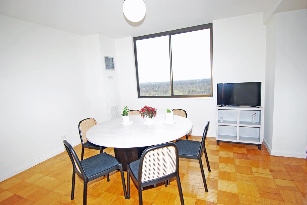 North Shore Towers Apt.