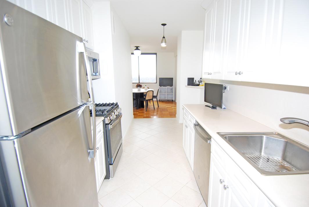 North Shore Towers Apt.