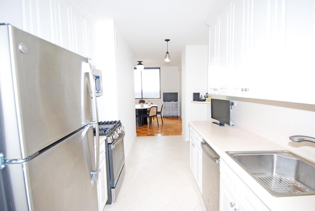 North Shore Towers Apt.