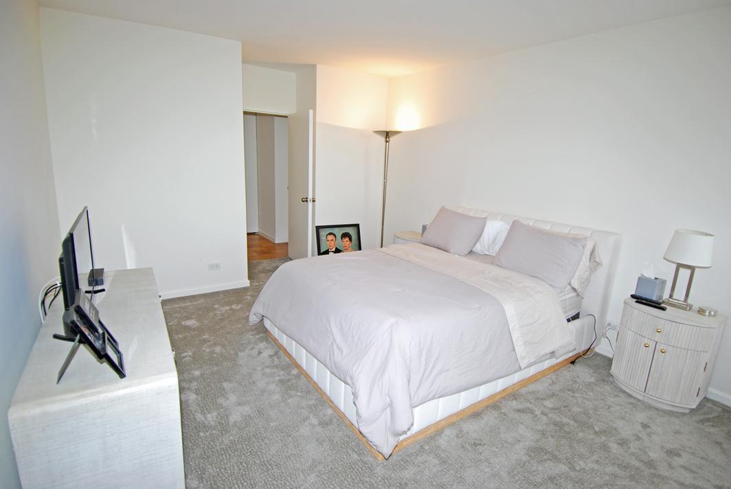 North Shore Towers Apt.