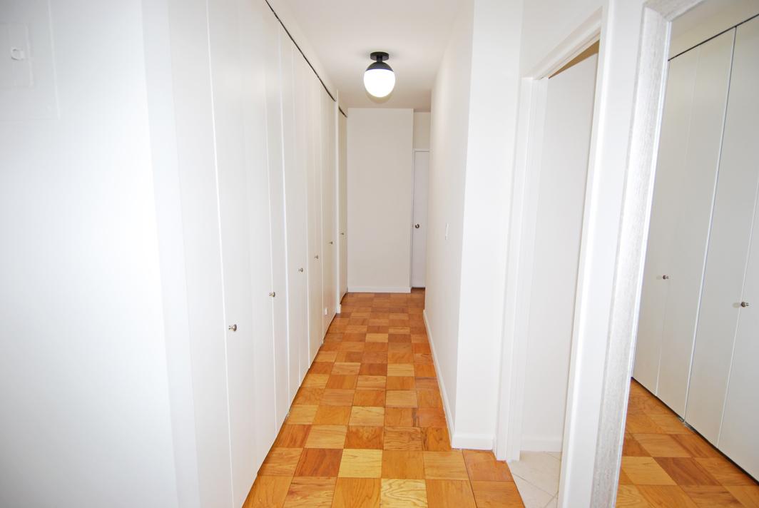 North Shore Towers Apt.