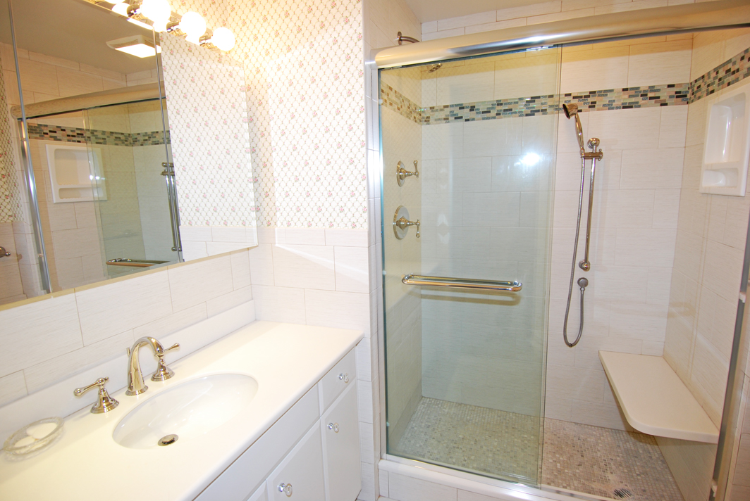 North Shore Towers Apt.