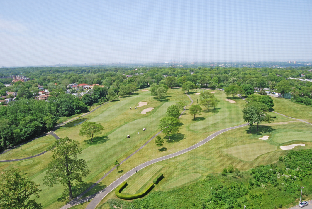 North Shore Towers Apt.