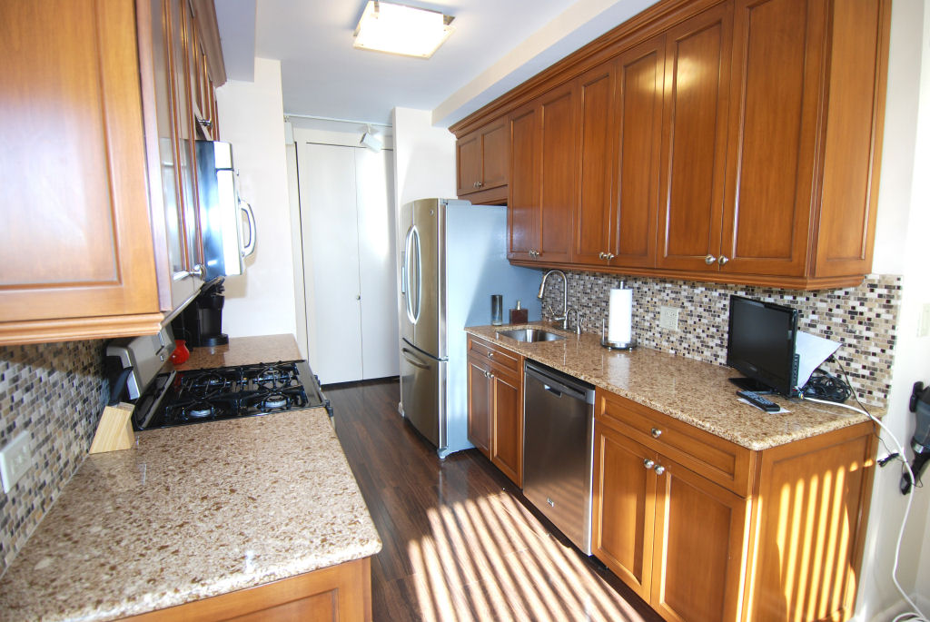 North Shore Towers Apt.