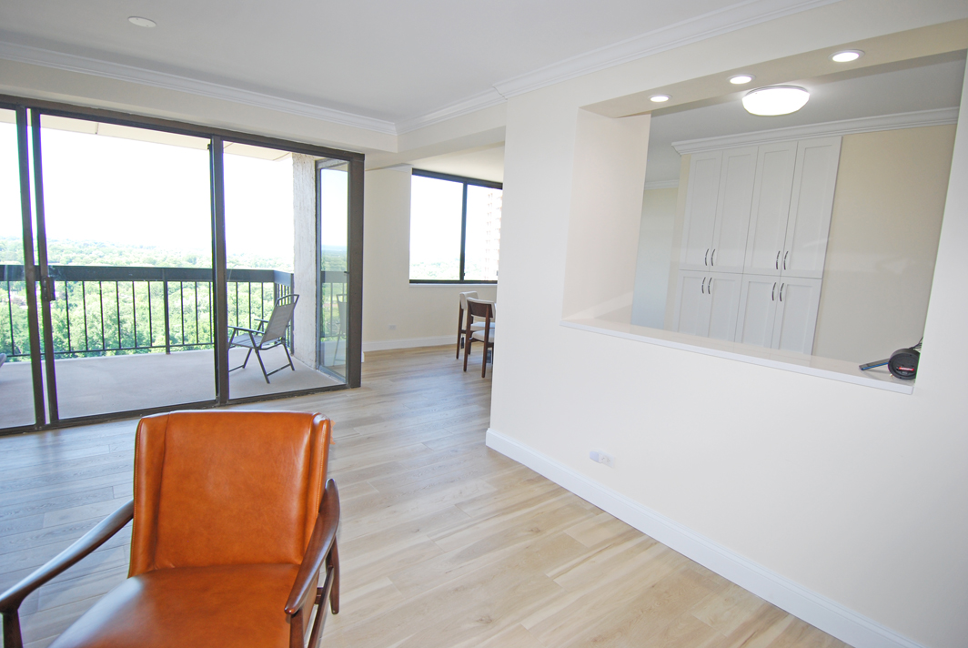 North Shore Towers Apt.