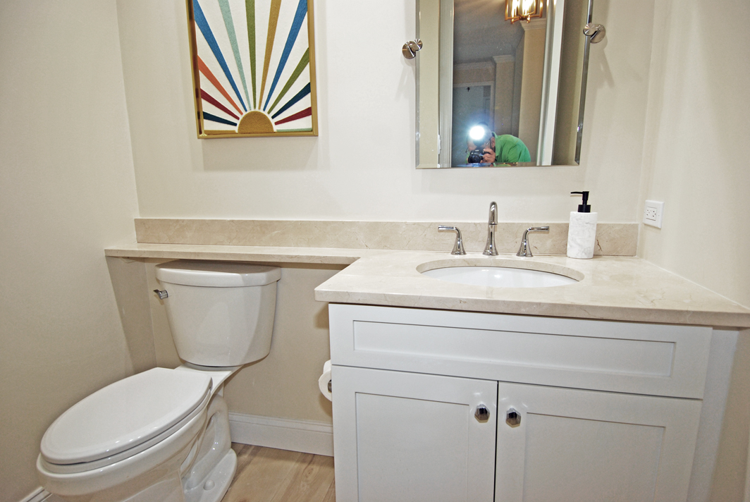 North Shore Towers Apt.