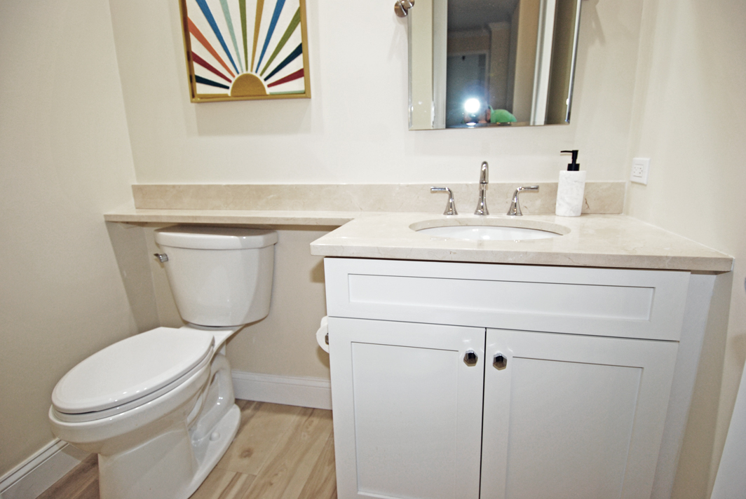 North Shore Towers Apt.