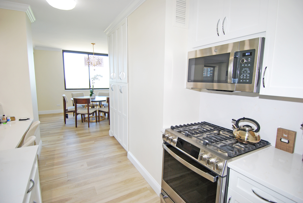 North Shore Towers Apt.