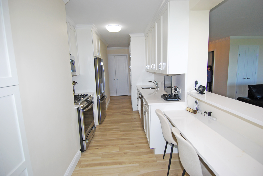 North Shore Towers Apt.