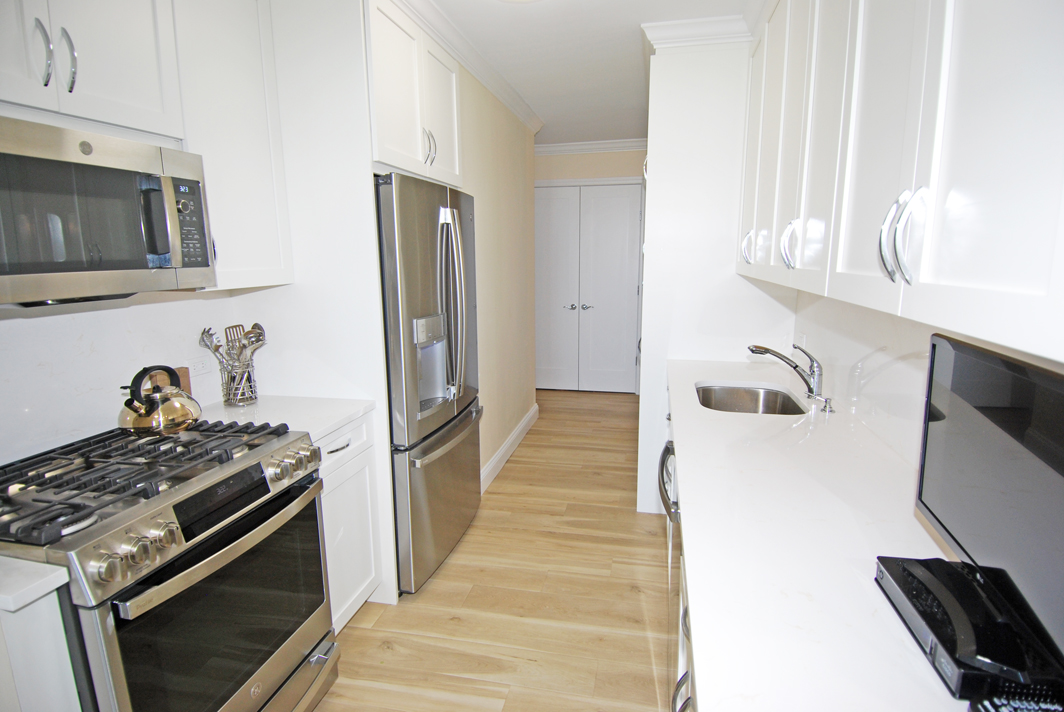 North Shore Towers Apt.