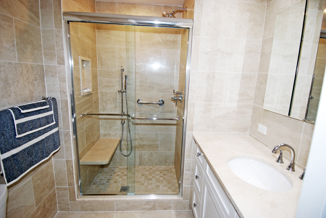 North Shore Towers Apt.