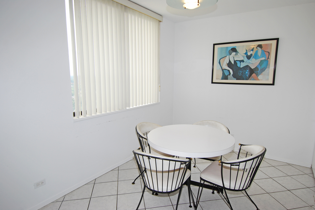 North Shore Towers Apartment