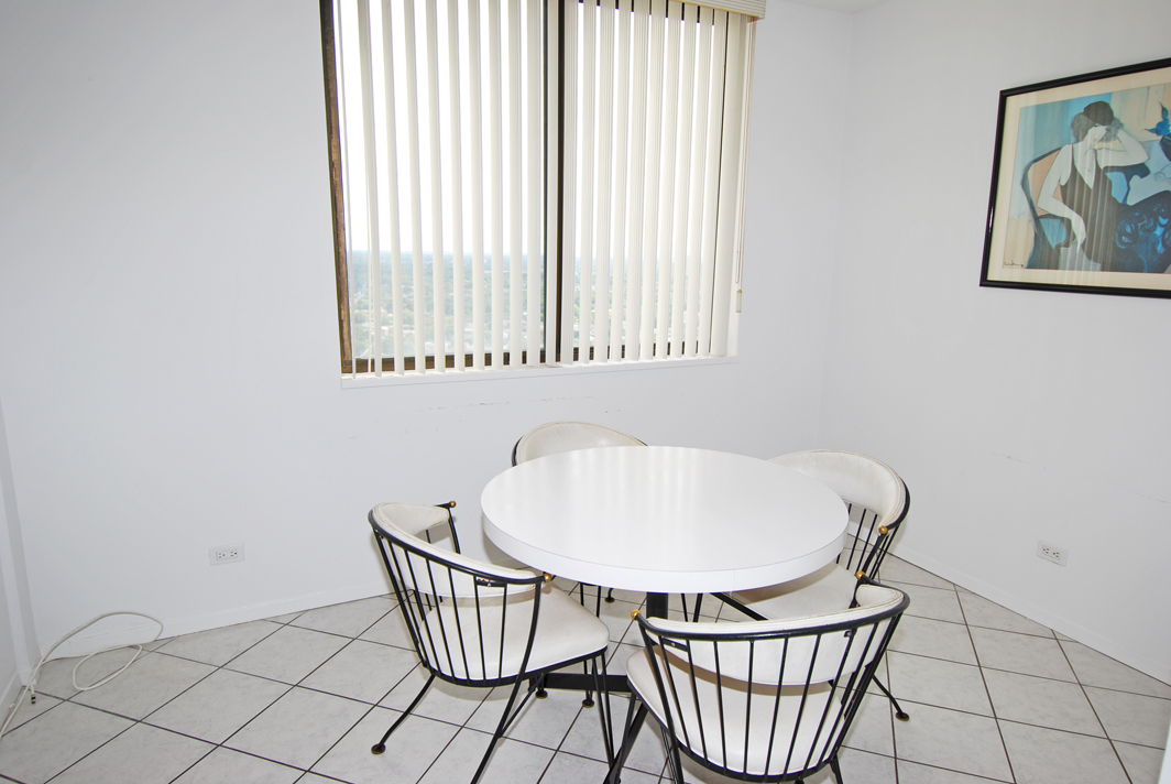 North Shore Towers Apartment