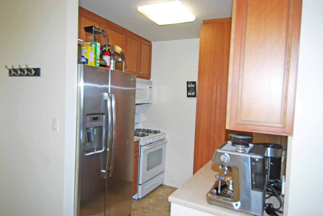 North Shore Towers Apt.