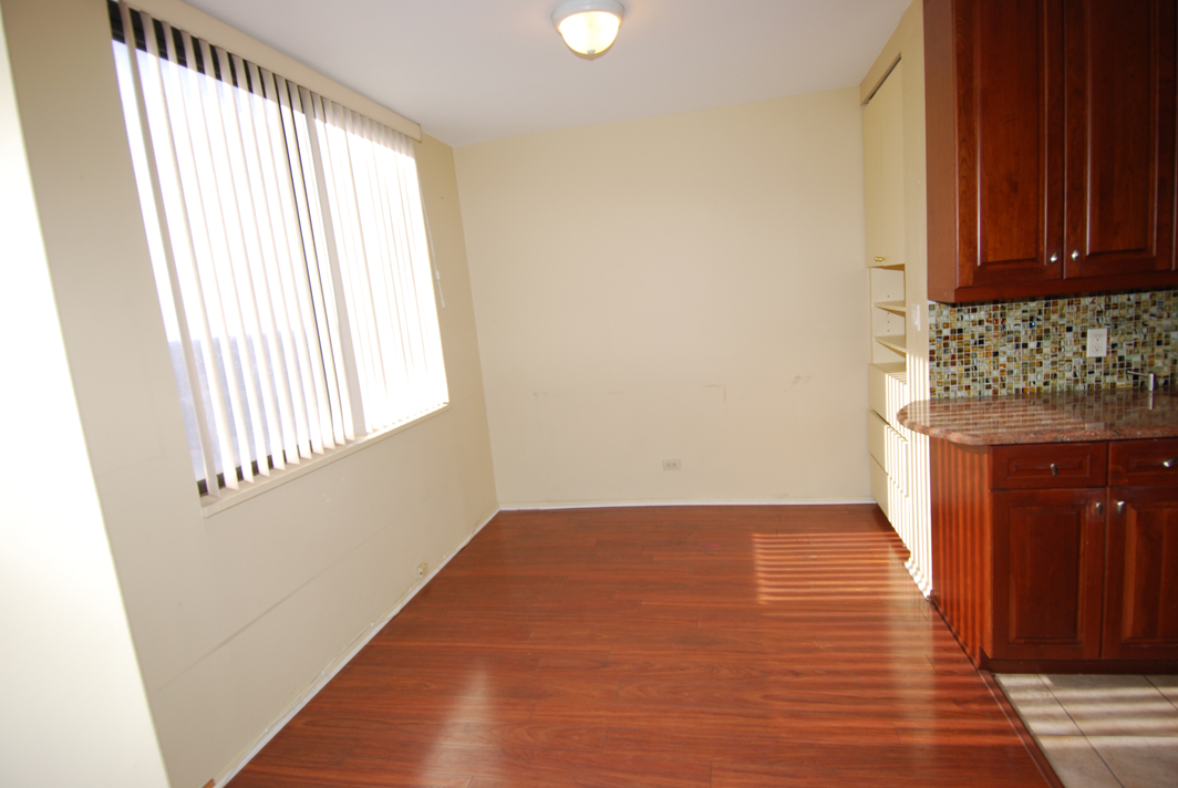 North Shore Towers Apt.