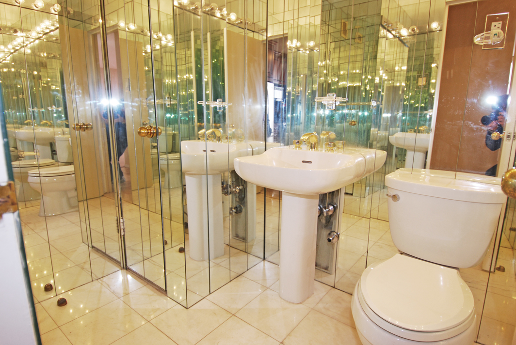 North Shore Towers Apt.