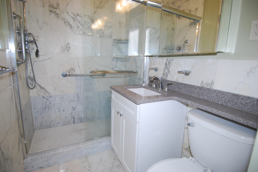 North Shore Towers Apt.