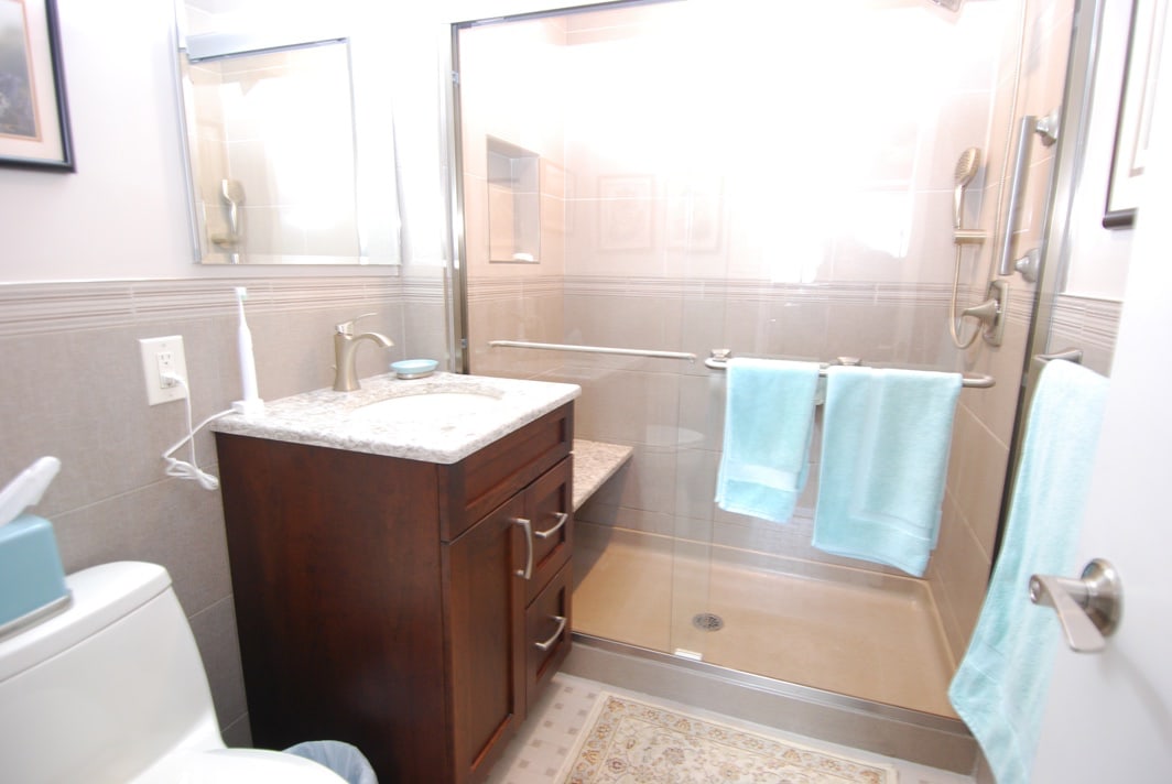 North Shore Towers Apt.