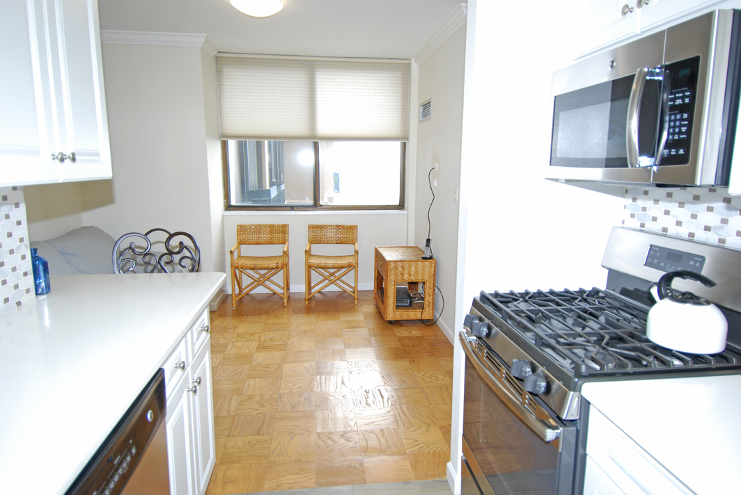 North Shore Towers Apt.