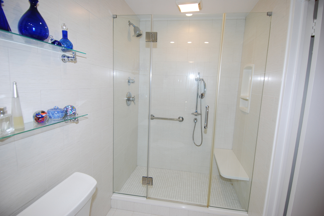 North Shore Towers Apt.