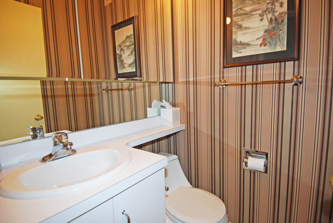 North Shore Towers Apt.