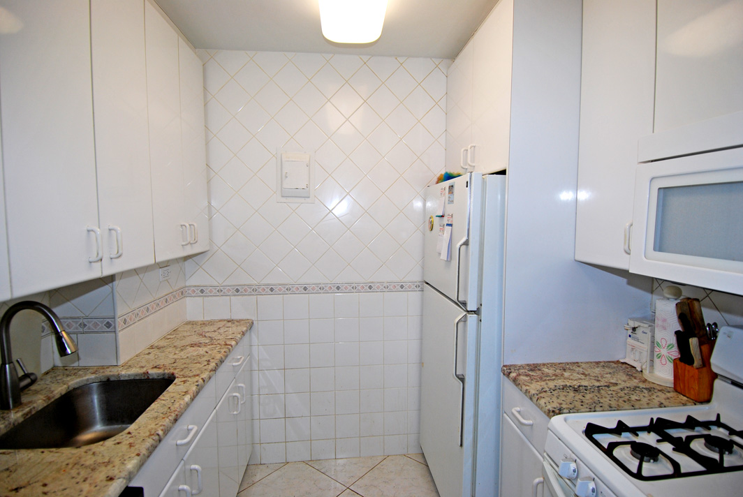 North Shore Towers Apt.