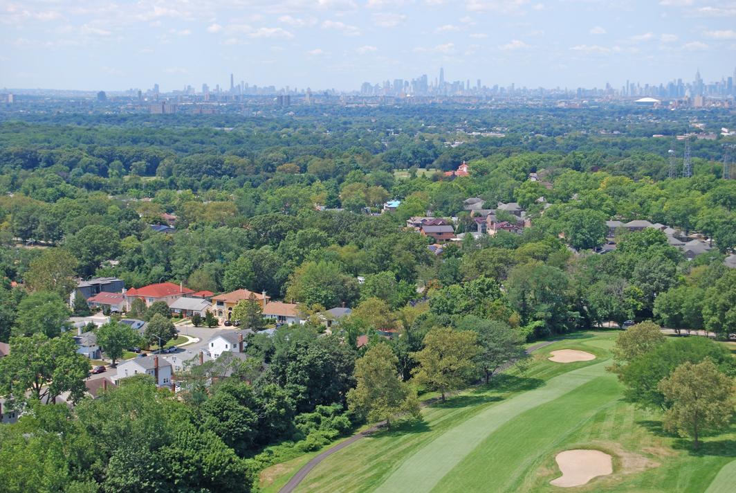 North Shore Towers Apt.