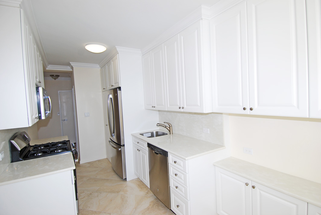 North Shore Towers Apt.