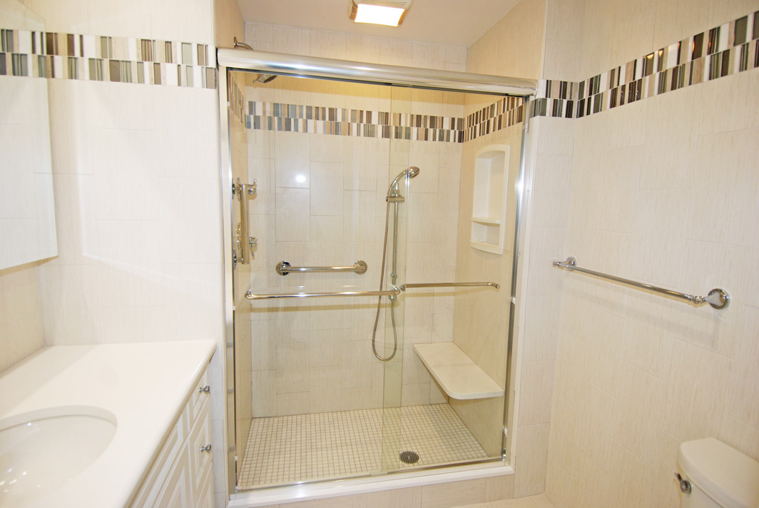 North Shore Towers Apt.