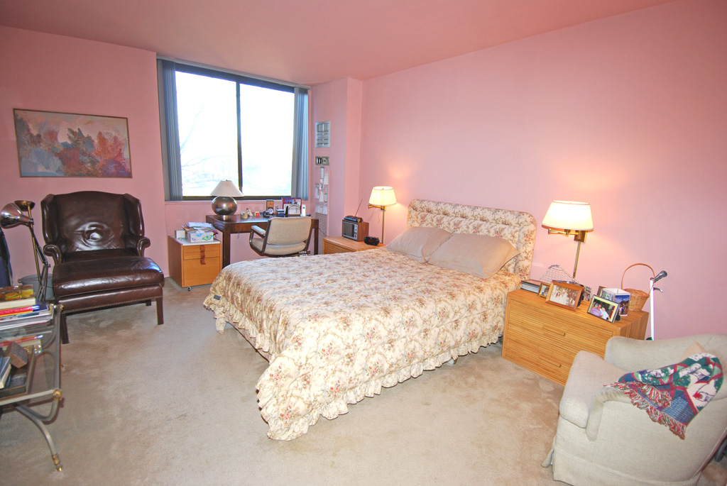 North Shore Towers Apt.