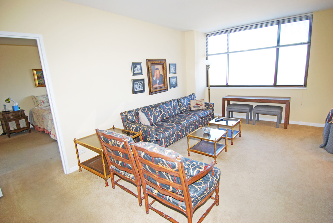 North Shore Towers Apt.