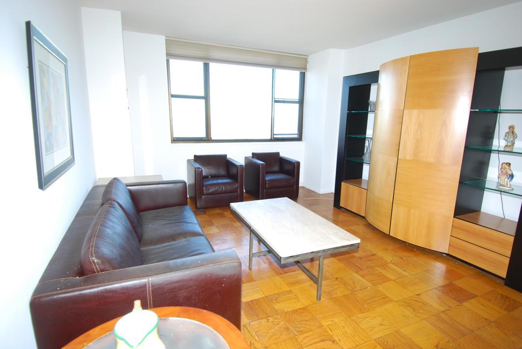 North Shore Towers Apt.