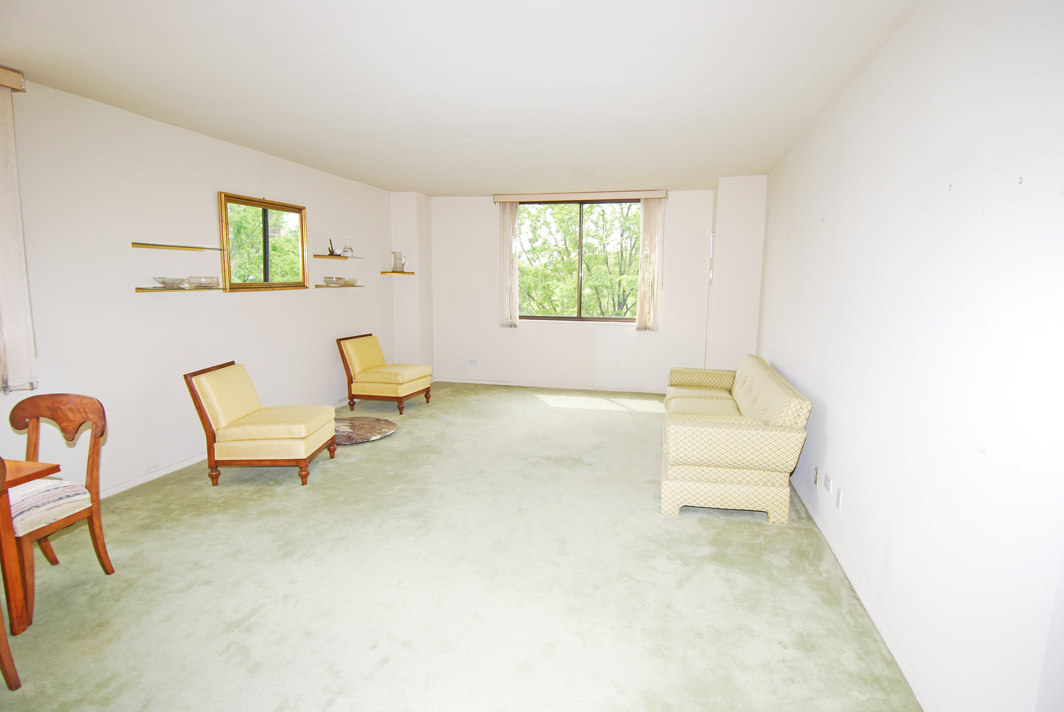 North Shore Towers Apt.