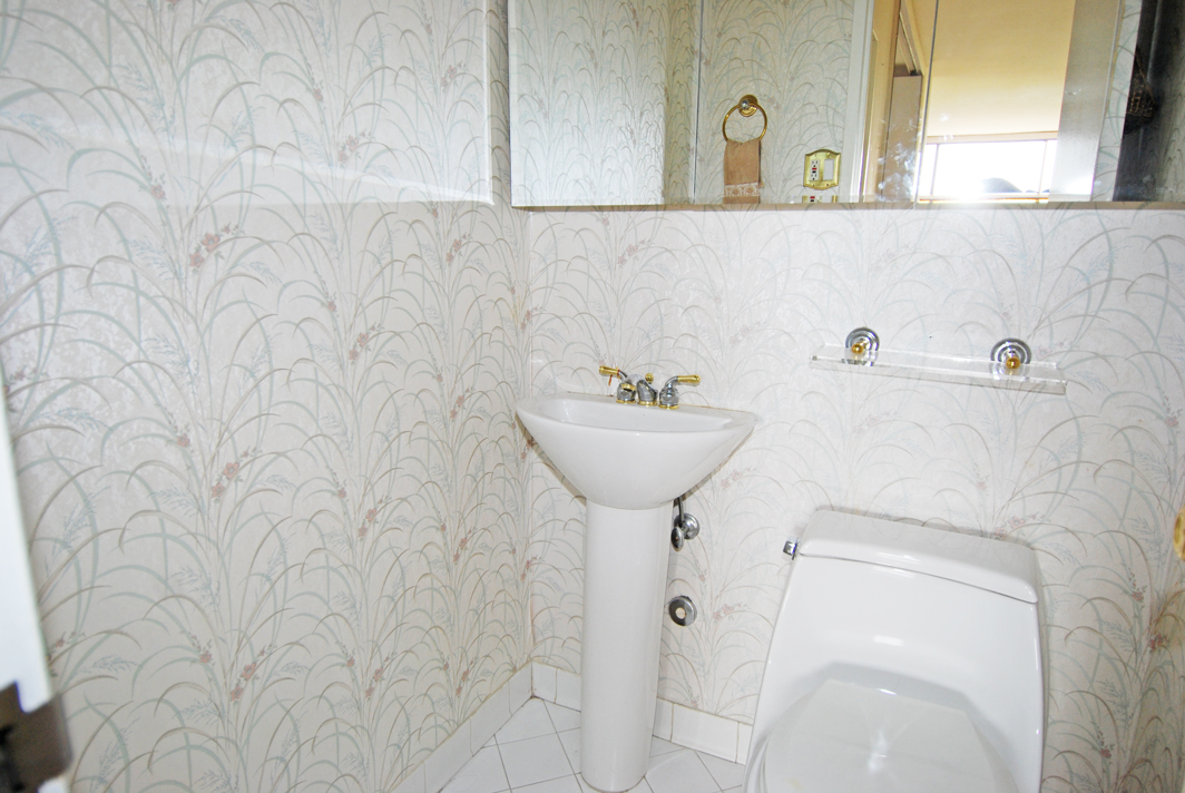 North Shore Towers Apt.