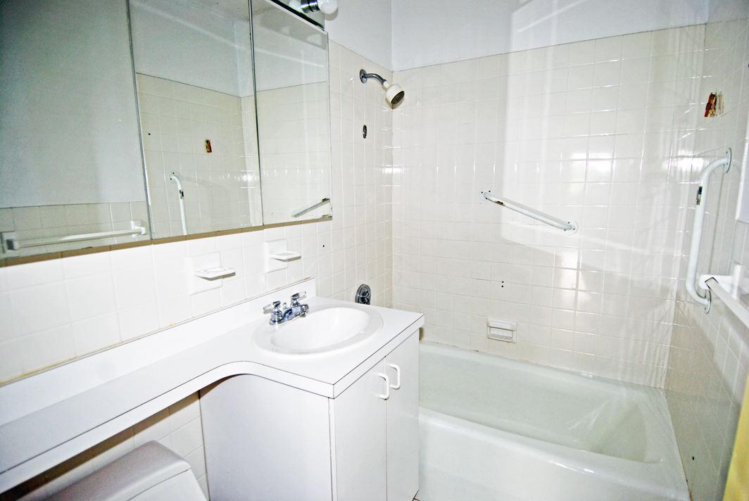 North Shore Towers Apt.