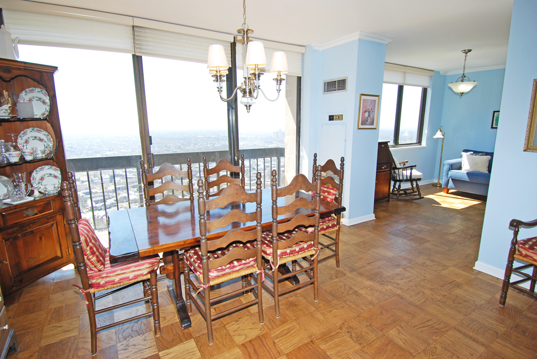 North Shore Towers Apartment